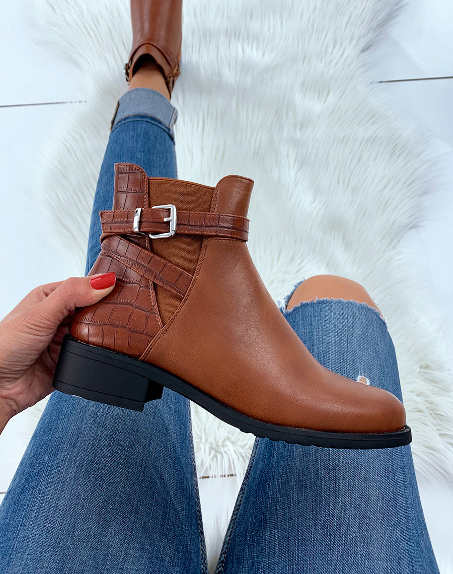Bottines basses camel effet croco