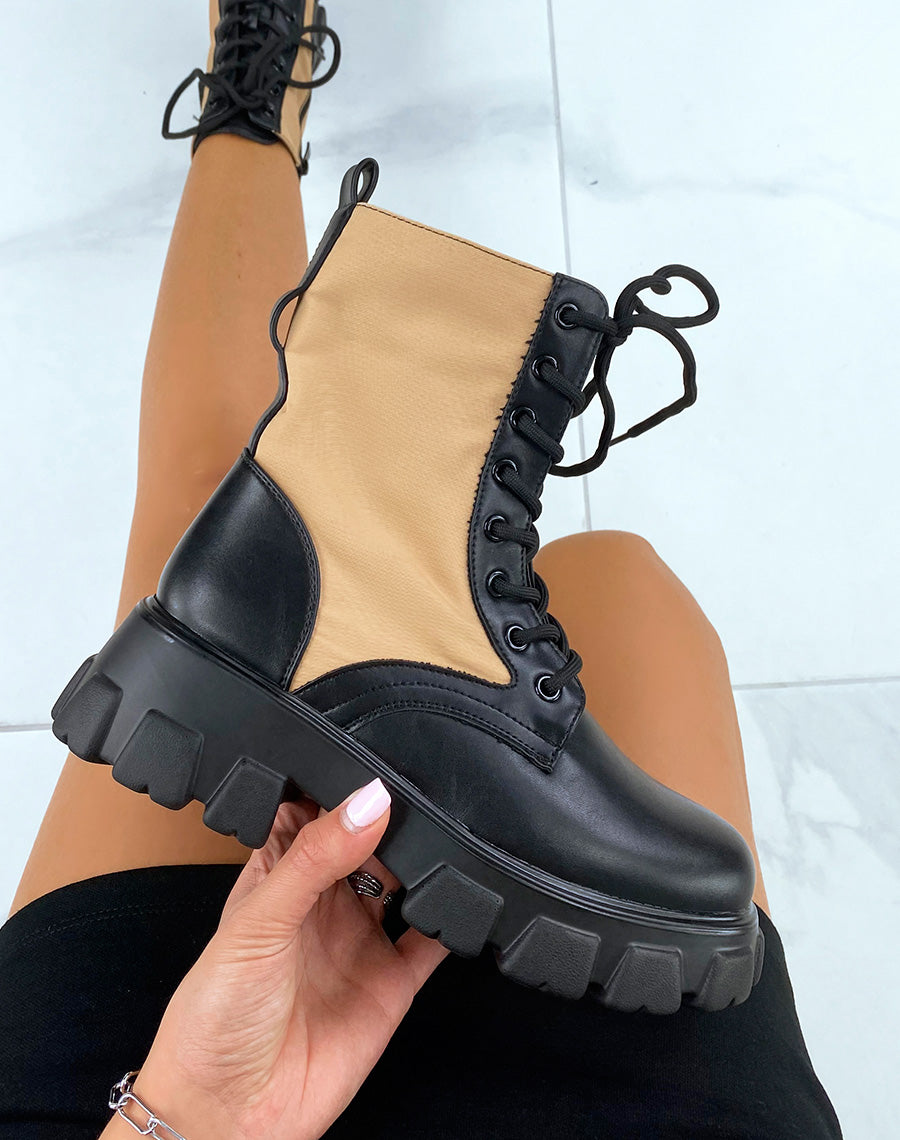 Bottines bi-matière noires et beiges semelles crantées à pochette