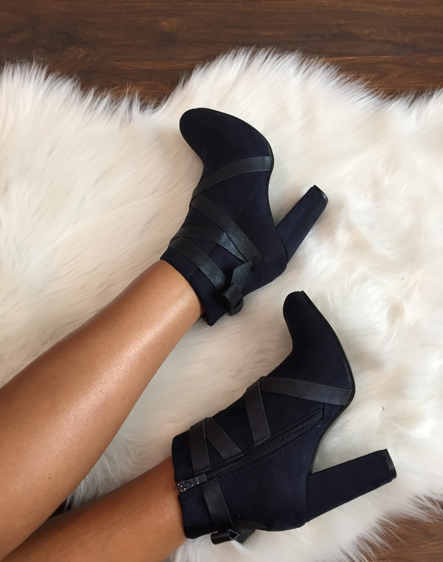 Bottines bleues en suédine