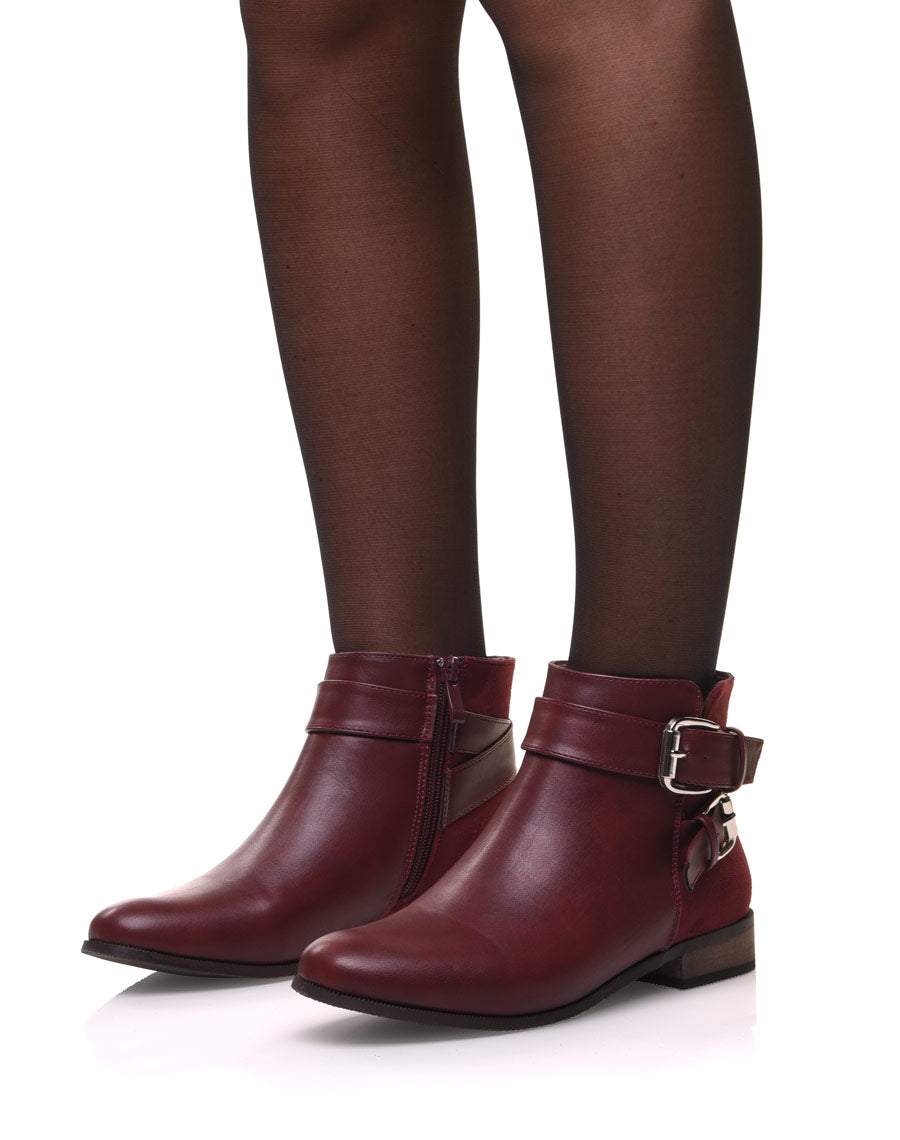 Bottines bordeaux plates lanières à sangles décoratives