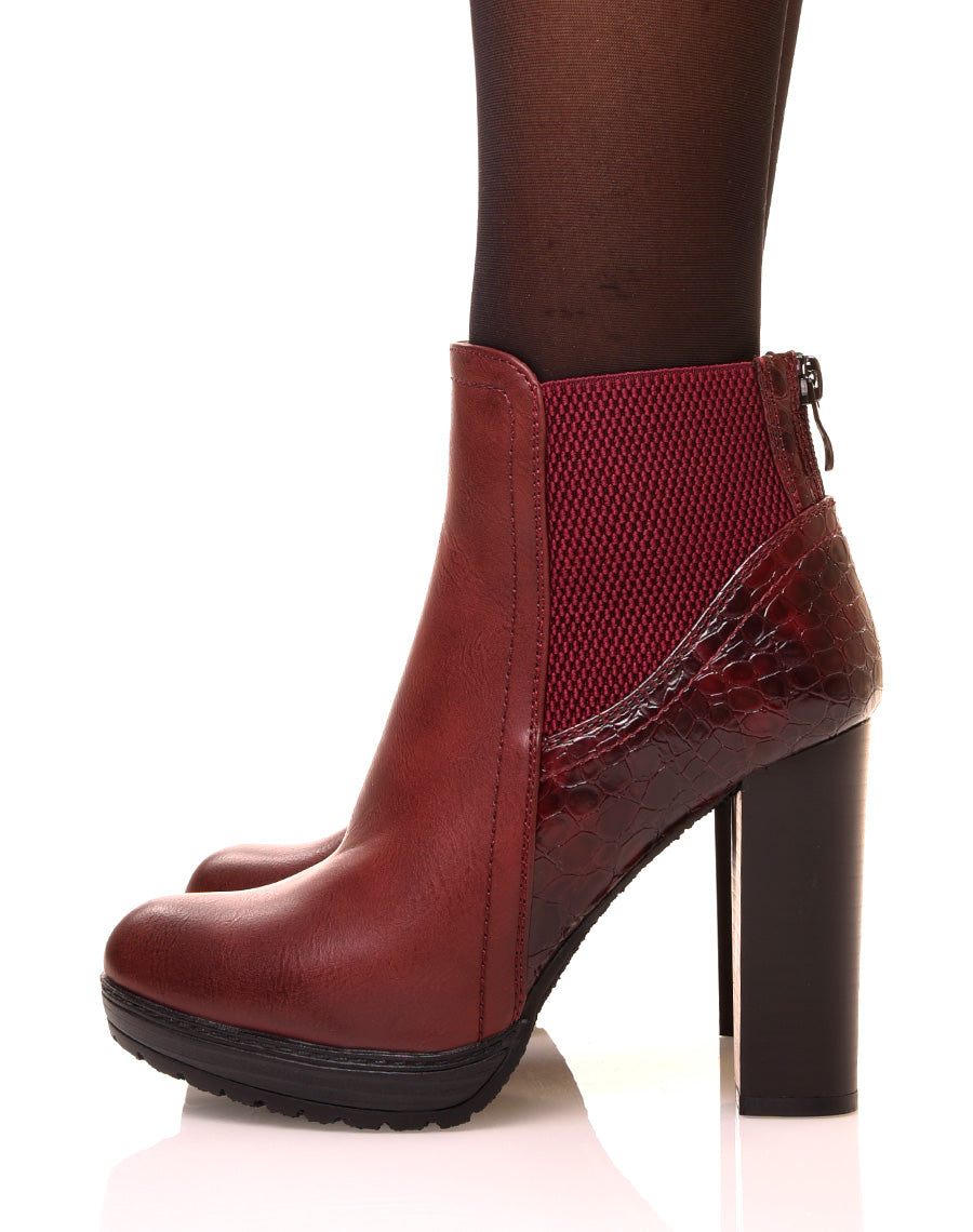 Bottines bordeaux à talons haut effet croco