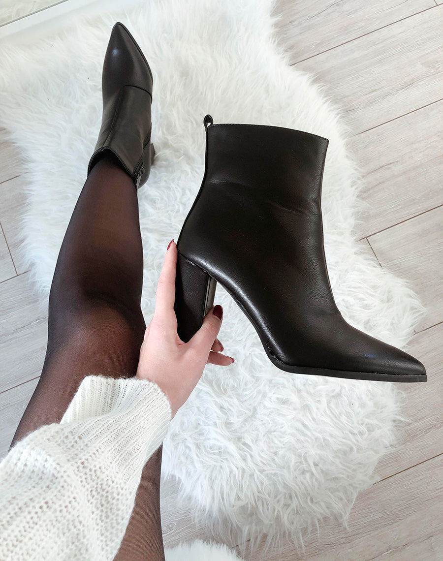 Bottines à bout pointu effet simili-cuir