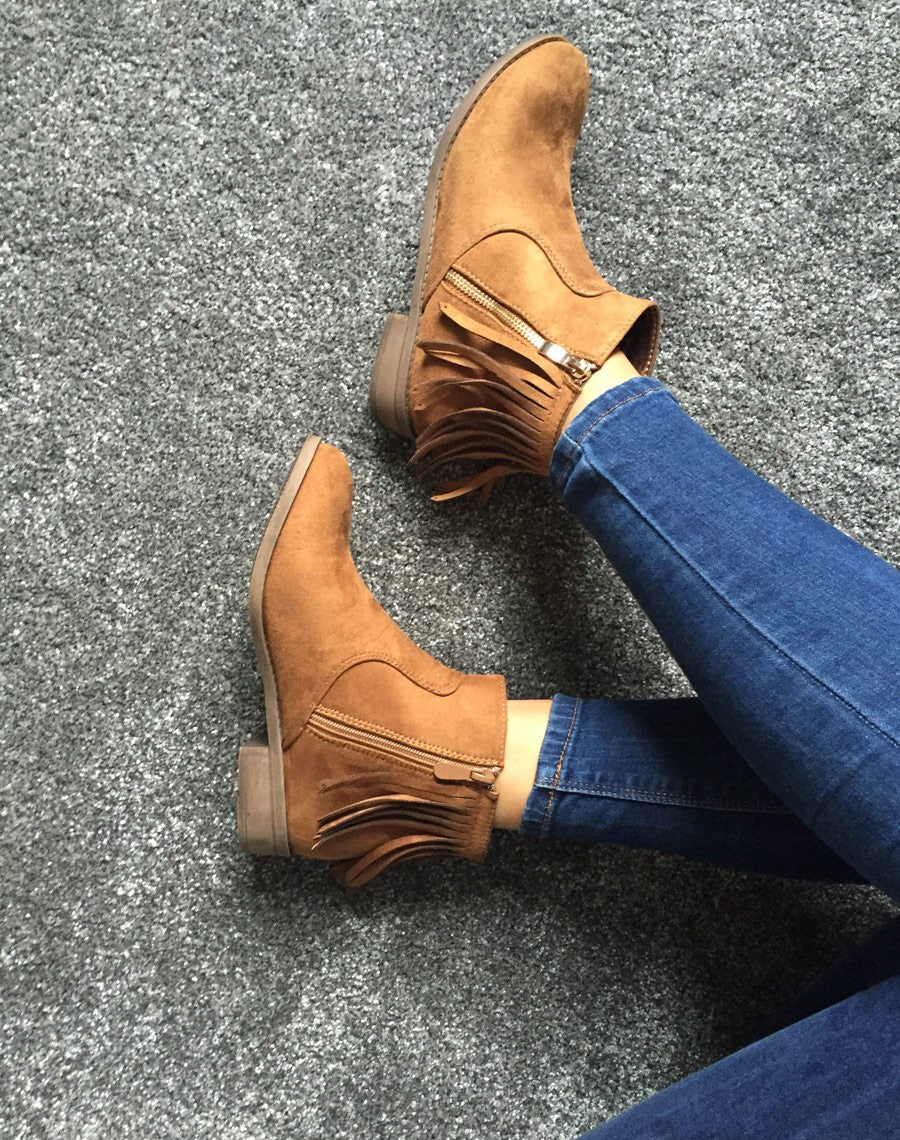 Bottines camel avec franges