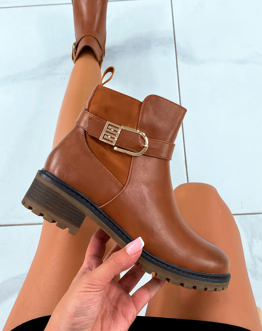 Bottines camel bi-matière avec une touche de doré