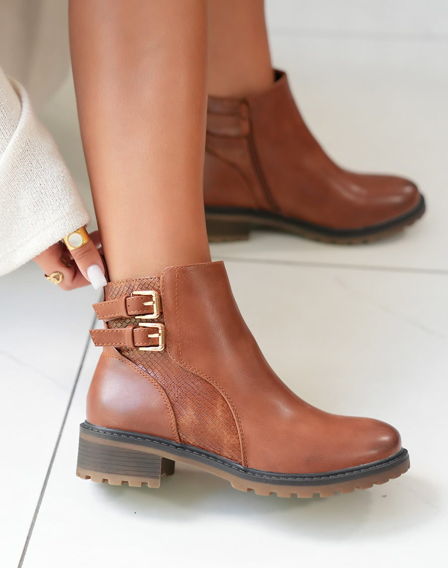 Bottines Camel Bi-Matière : L'Emblème du Charme Sauvage
