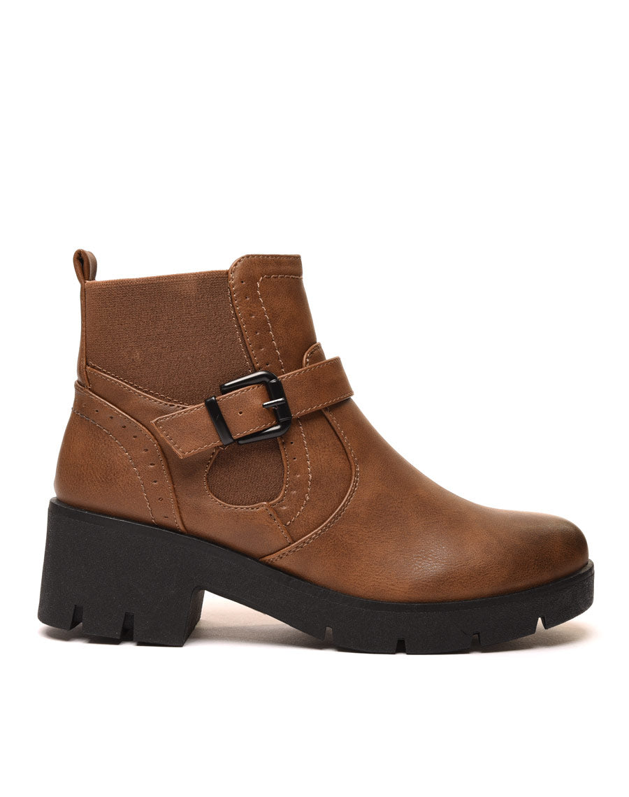 Bottines camel à détails décoratifs