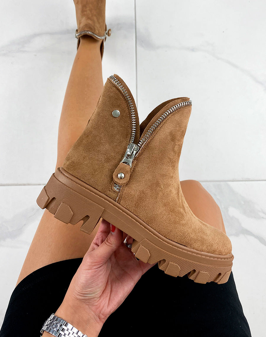 Bottines camel en suédine effet pétale zipée