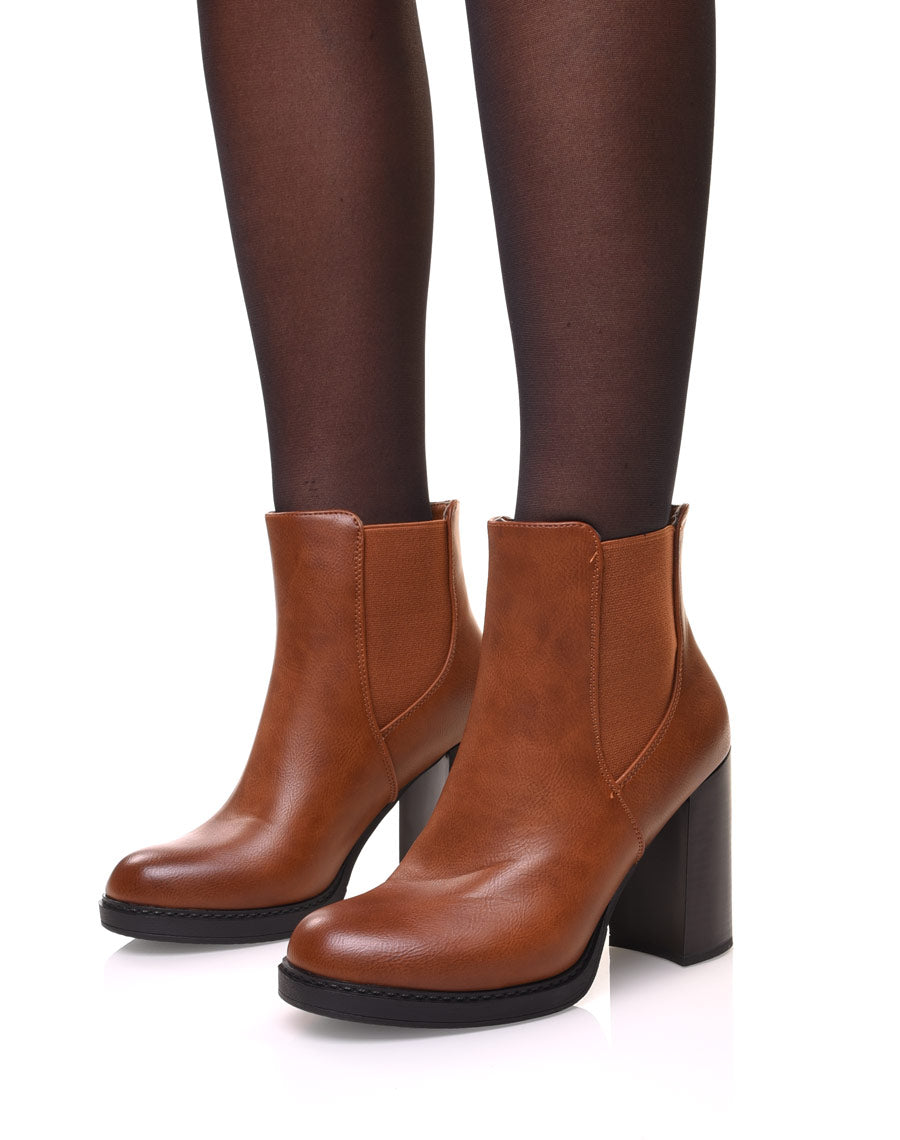 Bottines camel semi-montantes élastiques
