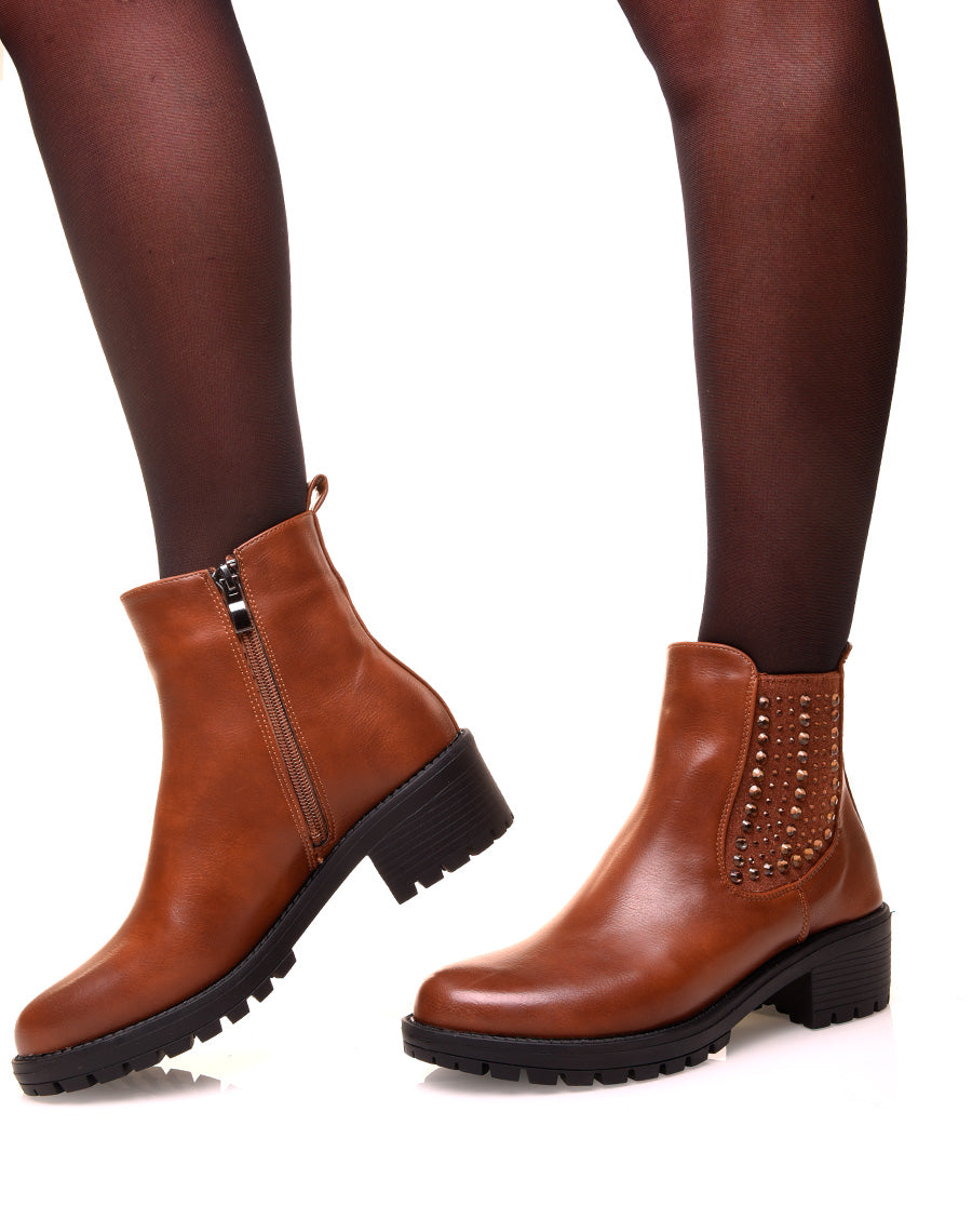 Bottines camel à strass