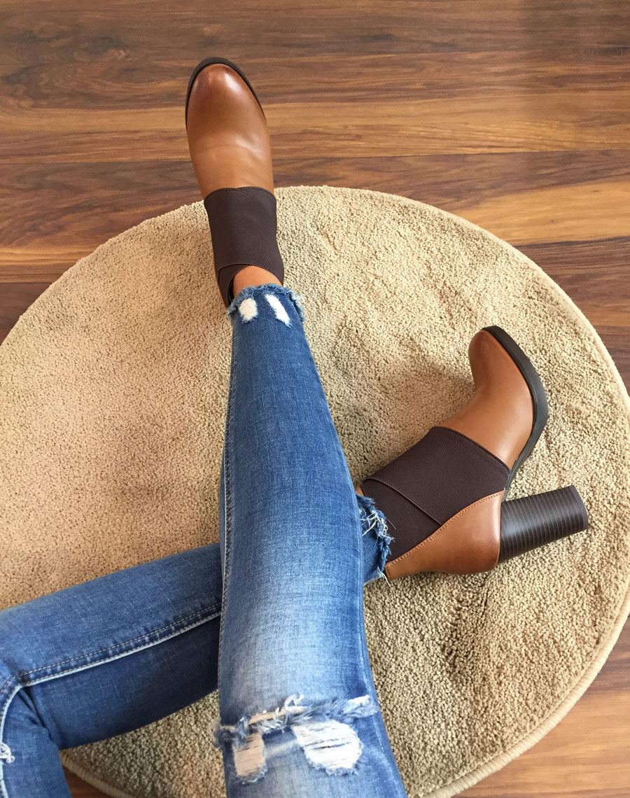 Bottines camel à talons bi matières