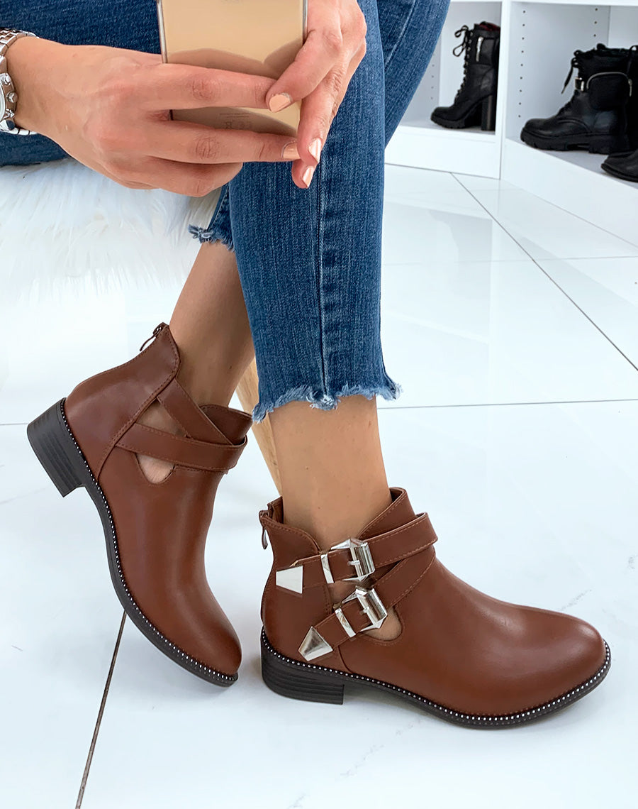 Bottines camelles ajourées à sangles entrelacées