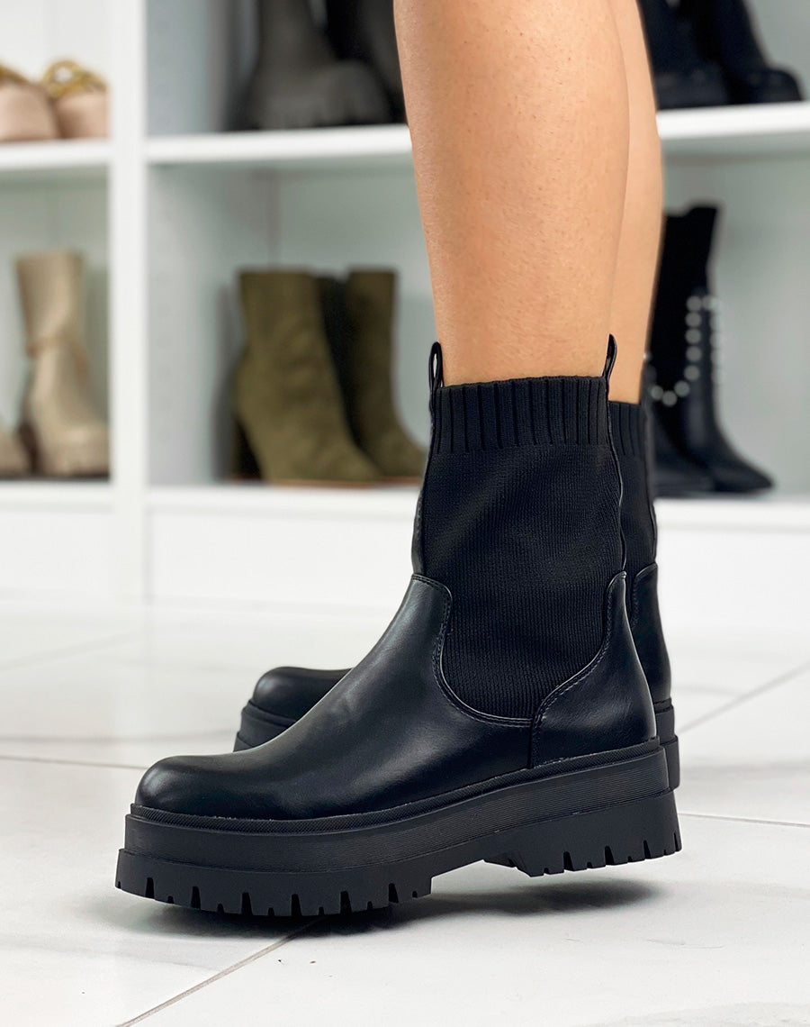 Bottines chaussette noires montantes