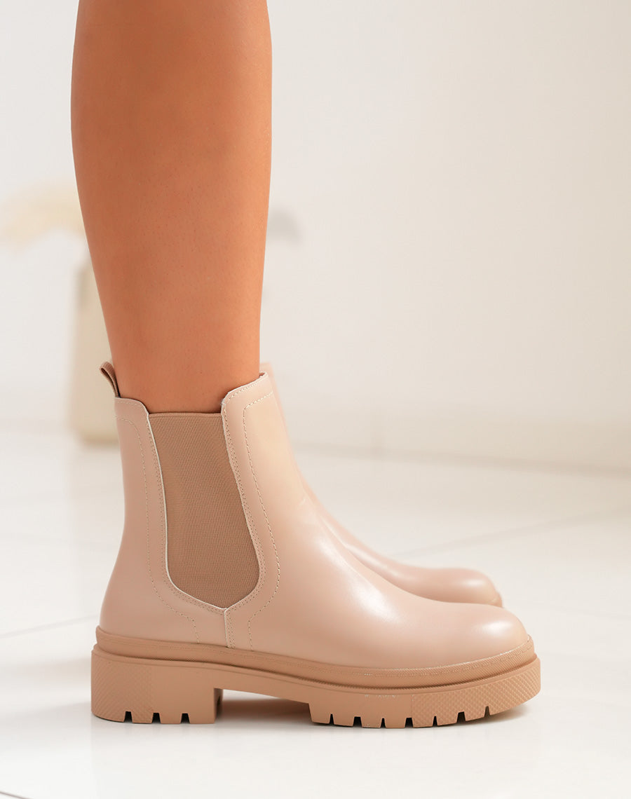 Bottines Chelsea Crème avec Plate-forme pour un Style Tendance