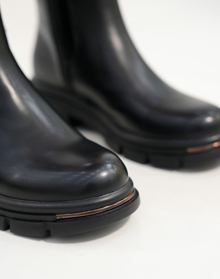 Bottines Chelsea femme noires avec talon moyen et semelle crantée
