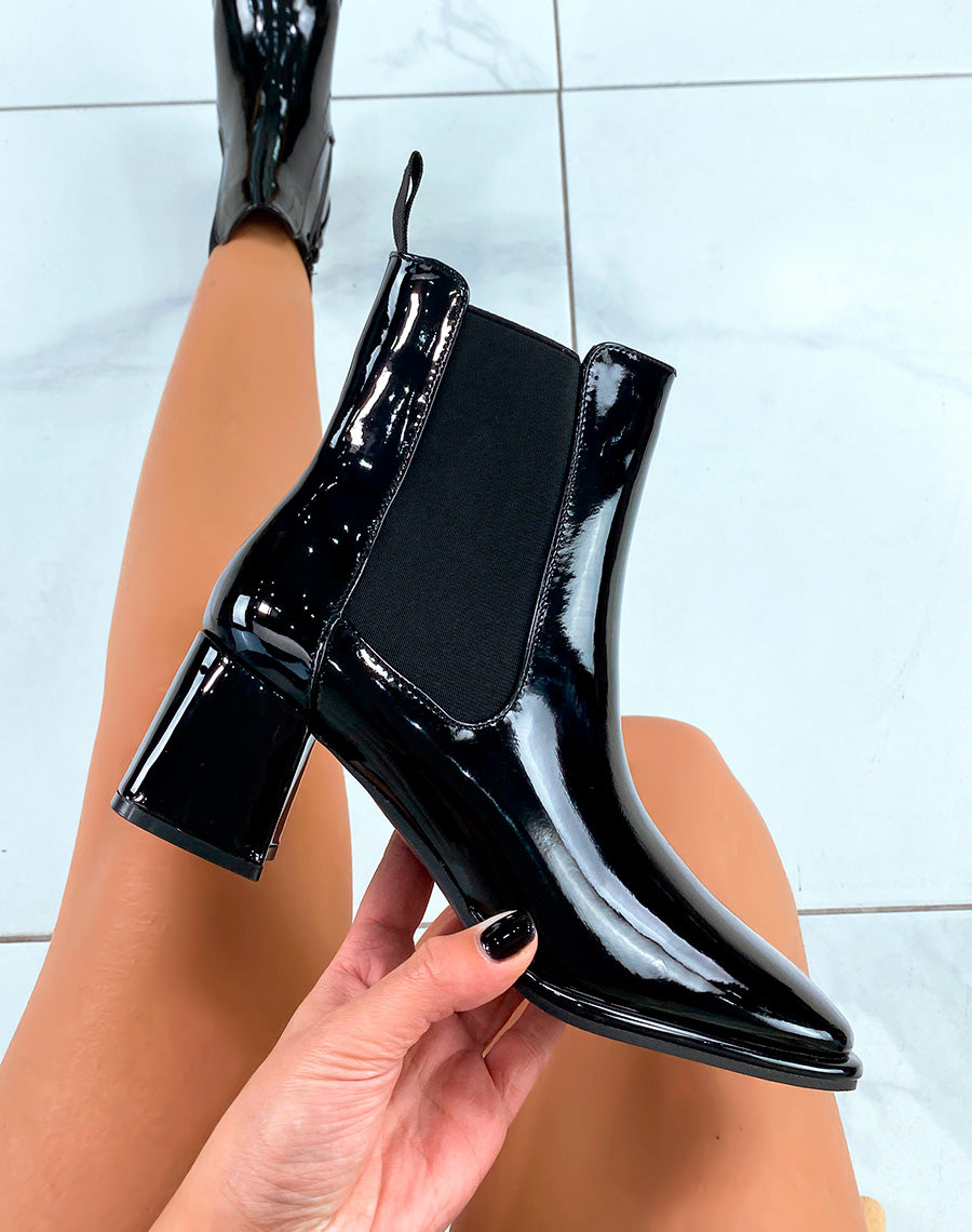 Bottines Chelsea Noires Vernies à Talon - L'Éclat du Chic au Quotidien