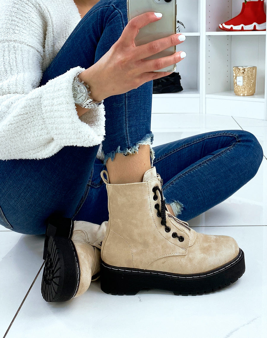 Bottines en suédine beige à zip
