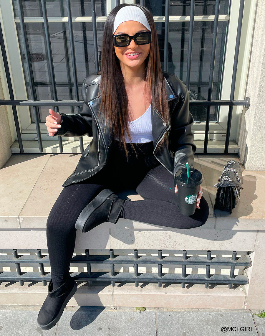 Bottines en suédine noire basses fourrées