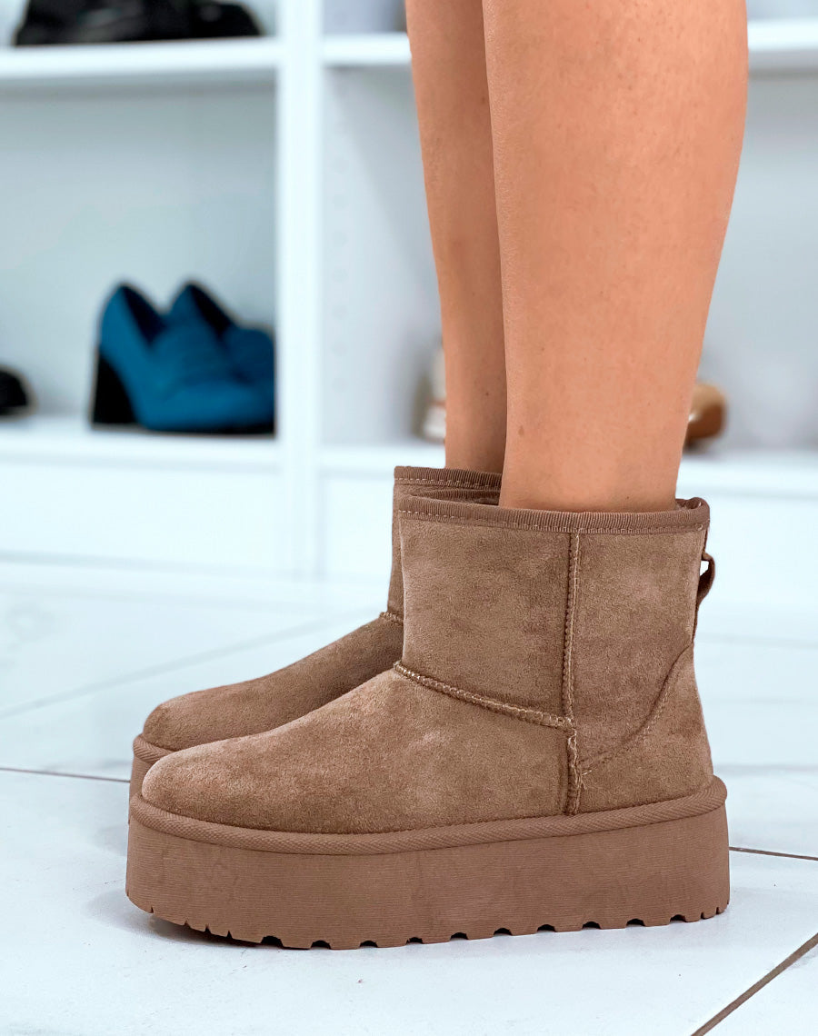 Bottines femme kaki mi-hautes : L'alliance parfaite