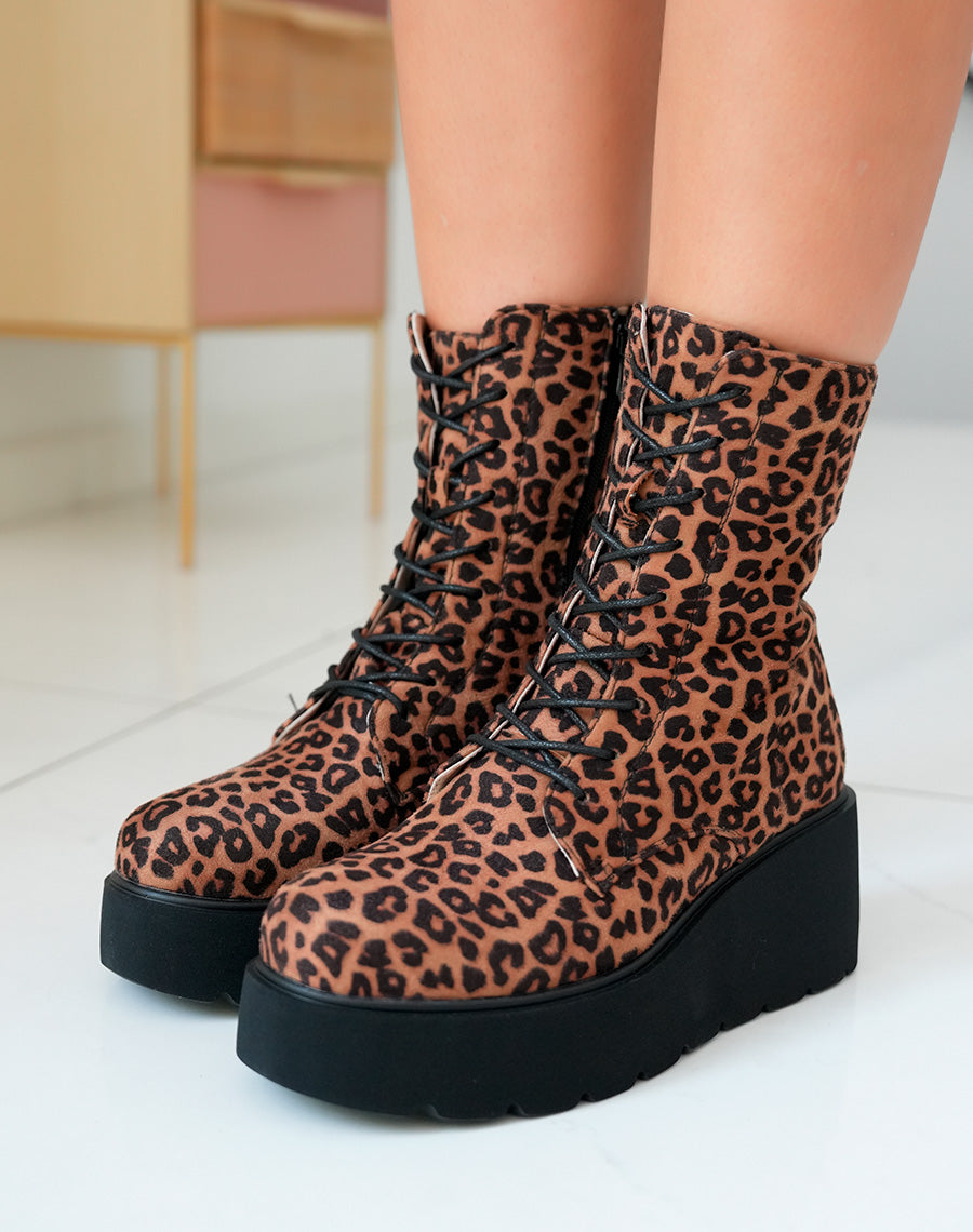 Bottines Femme Montantes en Suédine à Motif Léopard avec Talon Épais