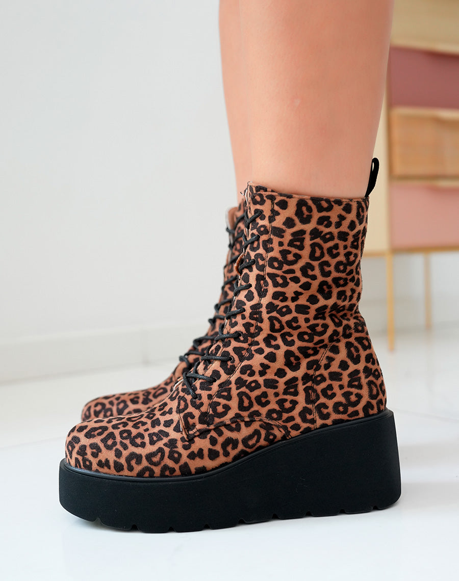 Bottines Femme Montantes en Suédine à Motif Léopard avec Talon Épais