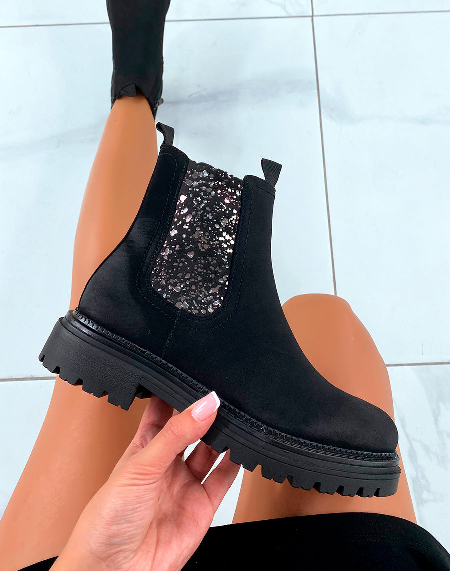 Bottines femme noires avec détail doré