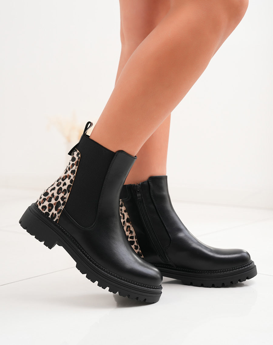 Bottines femme noires avec empiècement léopard et semelle crantée