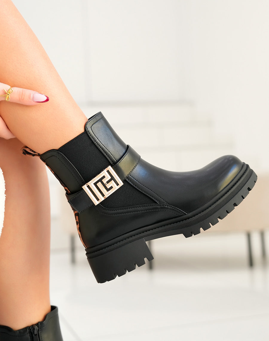 Bottines femme noires bi-matière tendance avec bijou doré et détail léopard