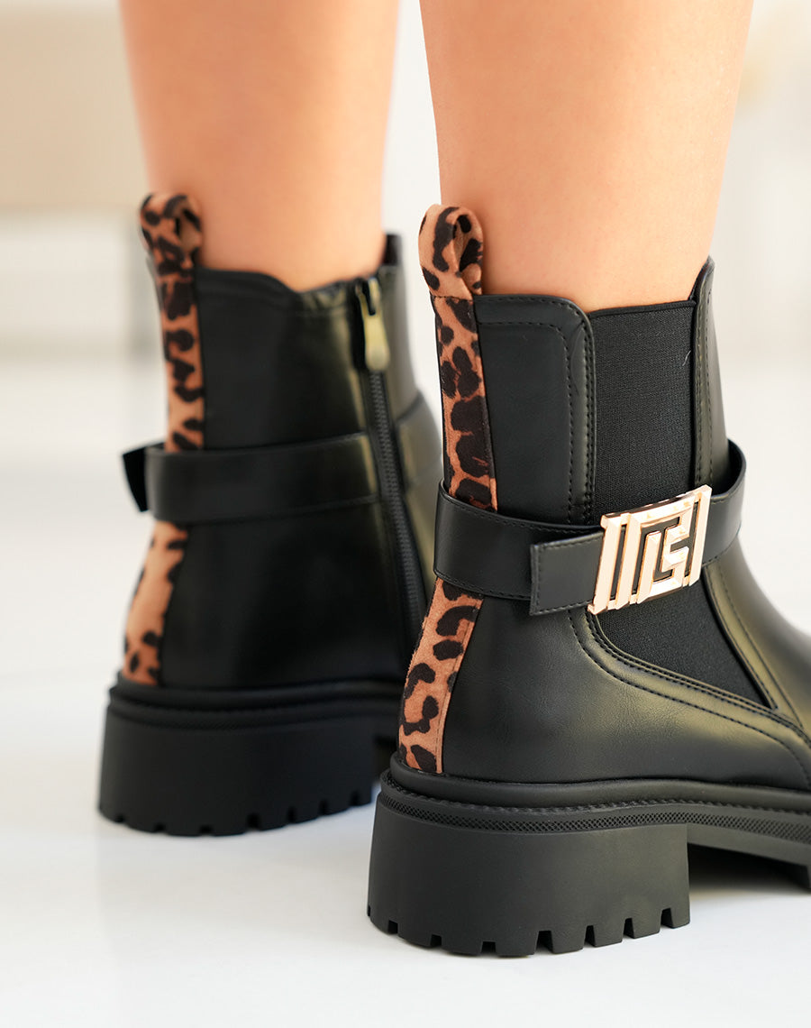Bottines femme noires bi-matière tendance avec bijou doré et détail léopard