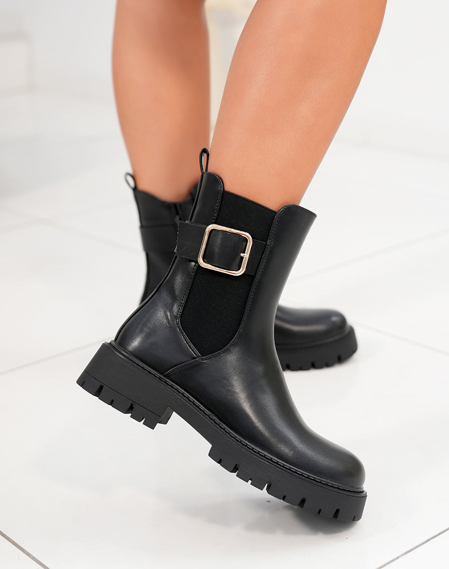 Bottines femme noires style Chelsea avec boucle dorée et semelle crantée