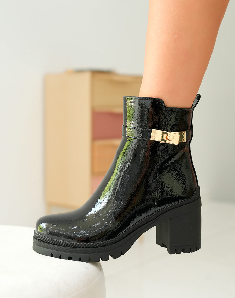 Bottines Femme Noires Vernies à Talon Cranté