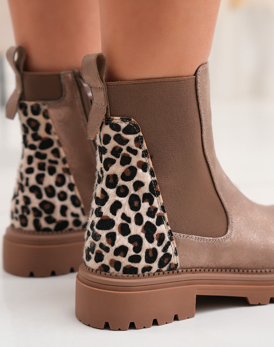 Bottines femme taupe avec empiècement léopard et semelle crantée