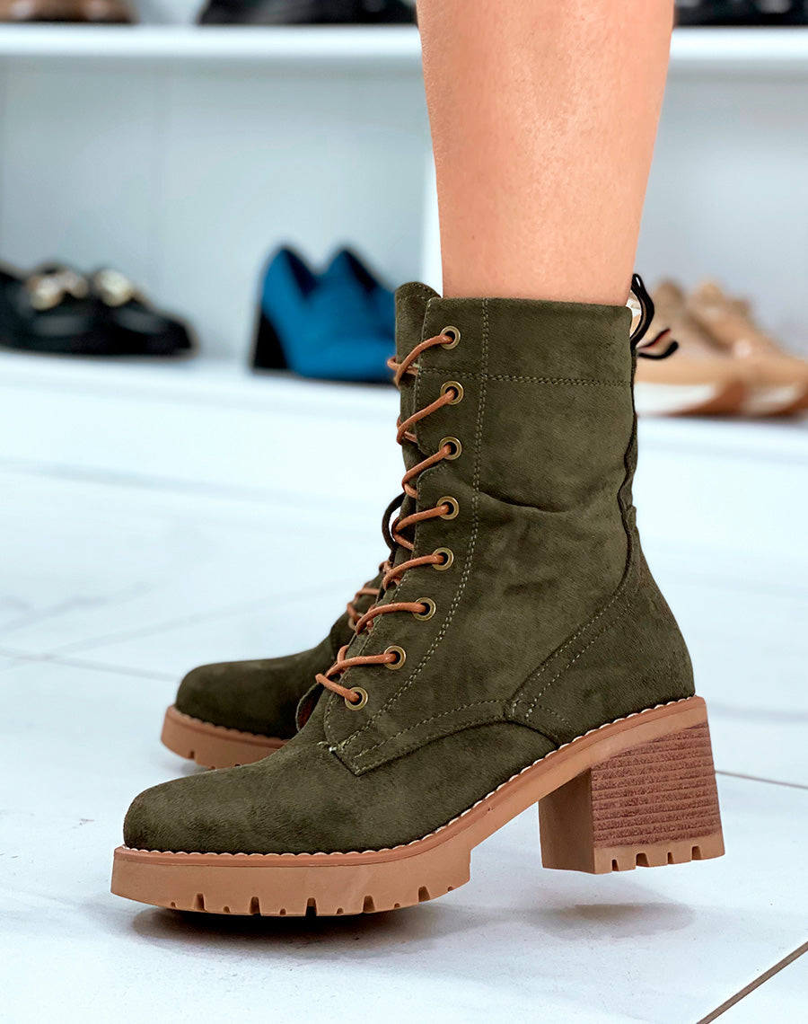 Bottines femme vertes élévation en suédine