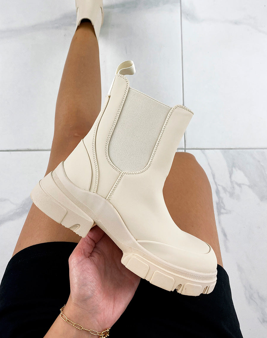 Bottines gommées beiges style chelsea
