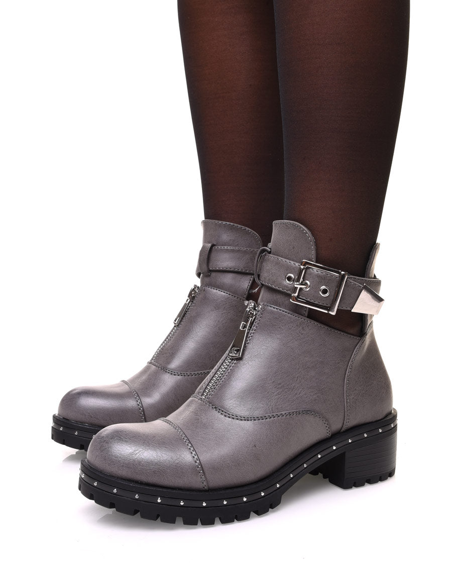 Bottines grises ajourées à sangle