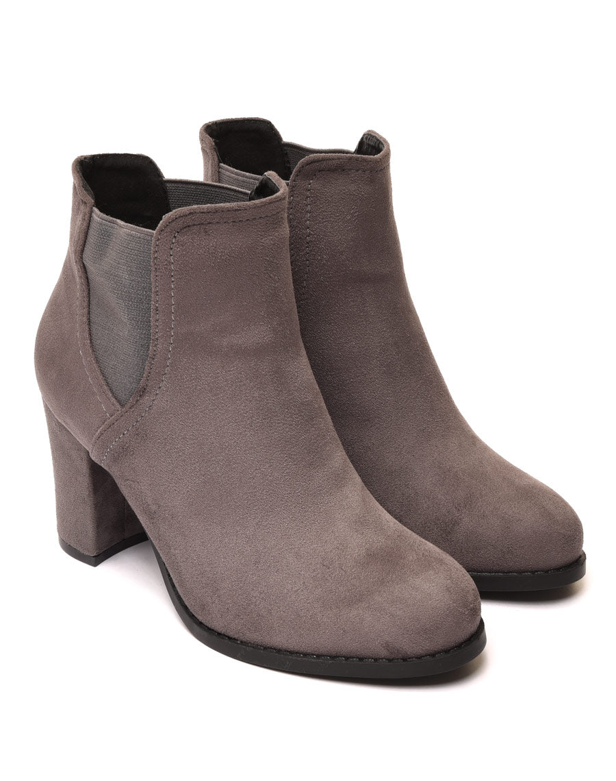 Bottines grises Chelsea en suédine à talon
