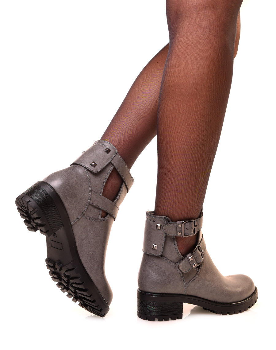 Bottines grises ouvertes à double brides