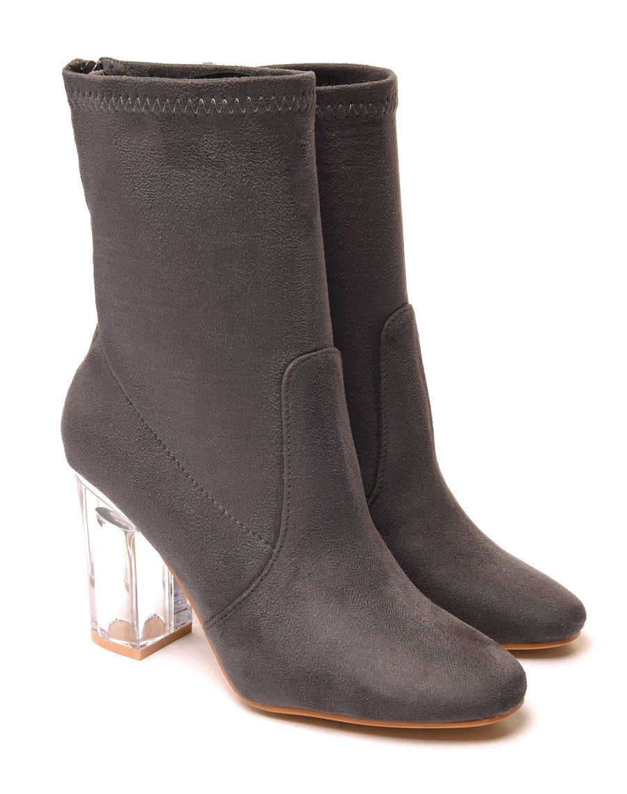 Bottines grises à talon transparent et haut souple