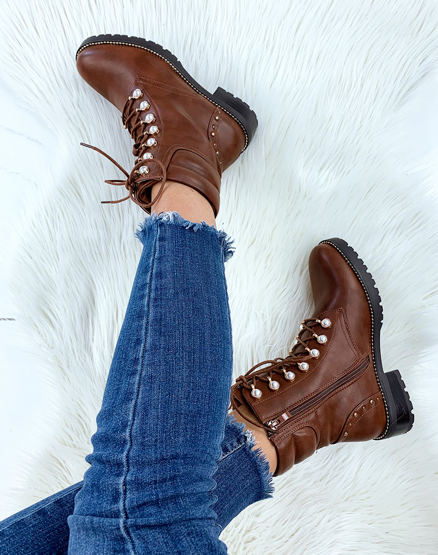 Bottines hautes camel à perles