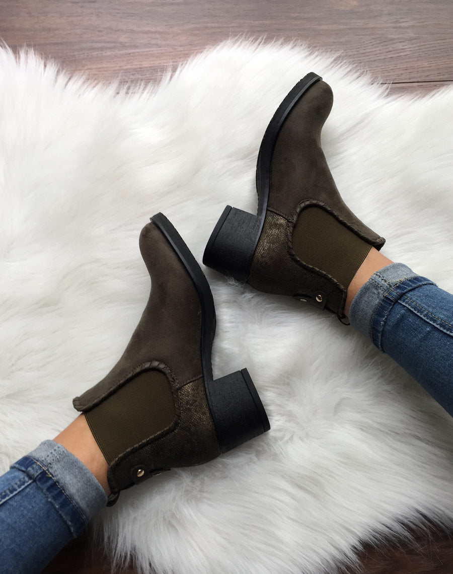 Bottines kaki à imprimé écaillé brillant