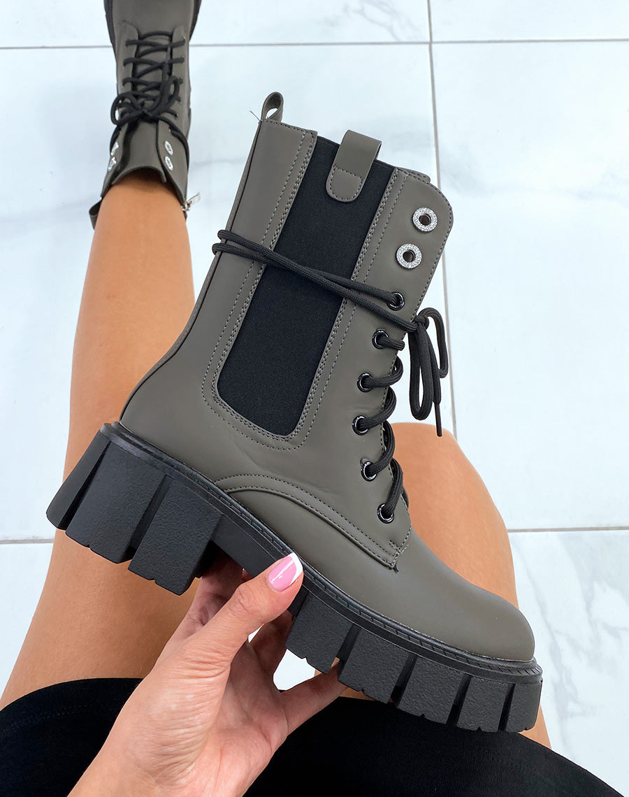 Bottines Kaki montantes à lacet et à zip et à détails strass