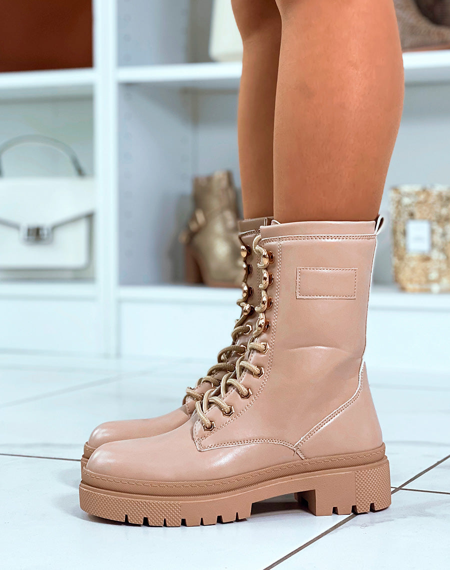 BOTTINES MONTANTES BEIGE ? LACETS AVEC SEMELLE CRANT?E