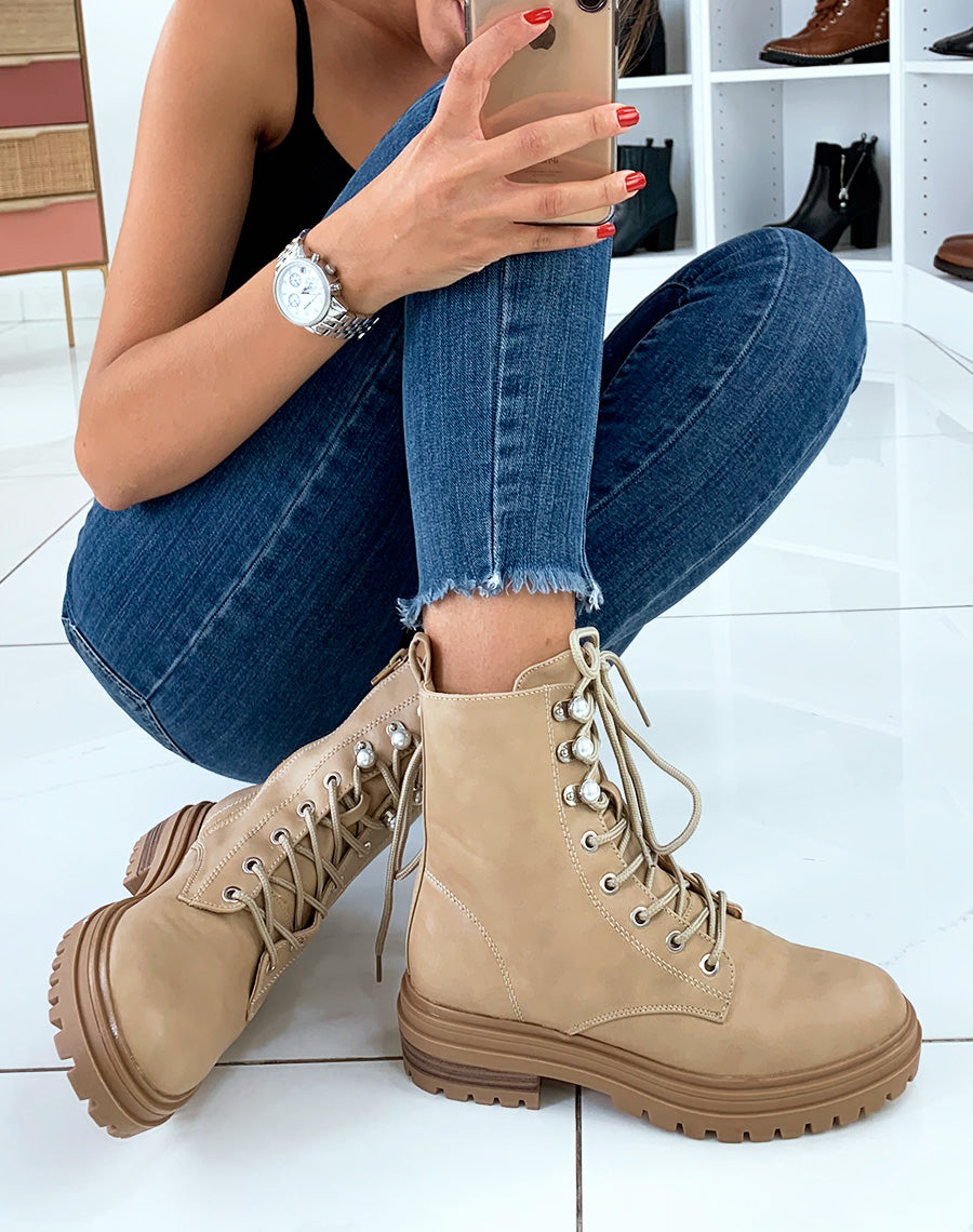 Bottines montantes beiges