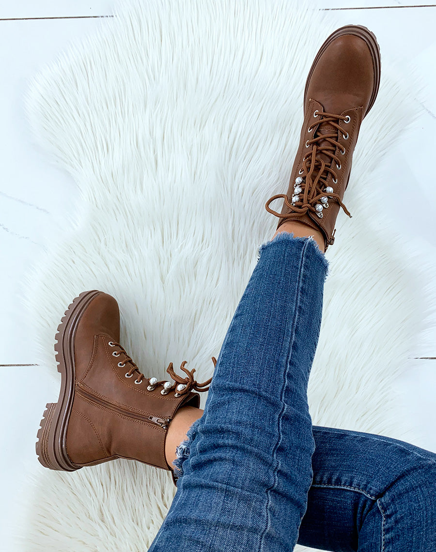 Bottines montantes camel