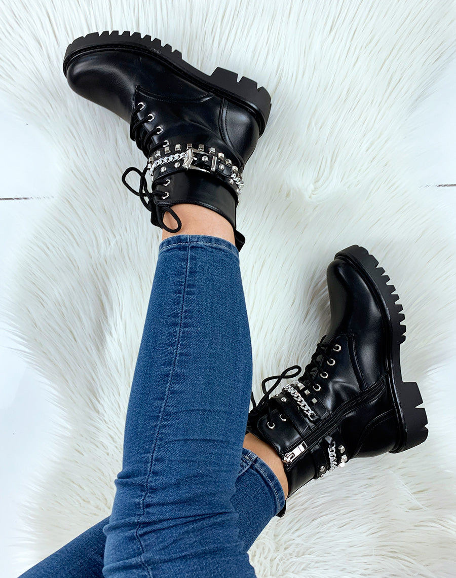 Bottines montantes noires à chaines