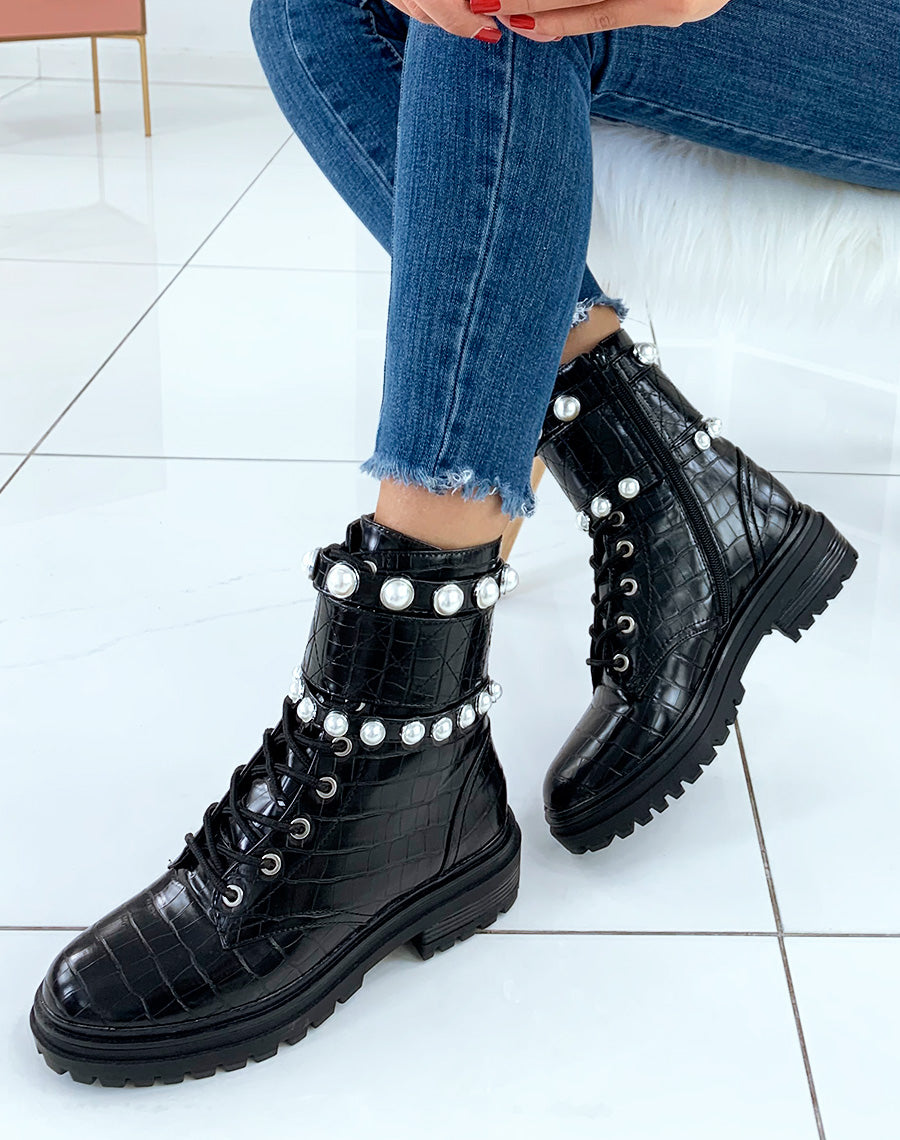 Bottines montantes noires croco à perles