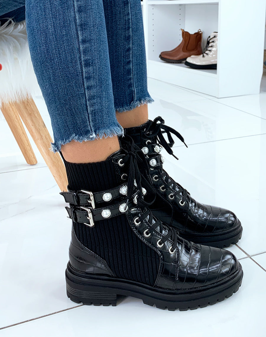Bottines montantes noires effet croco