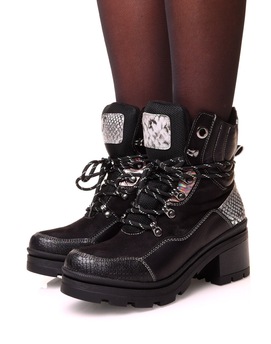 Bottines montantes noires à lacets en suédine à détails python