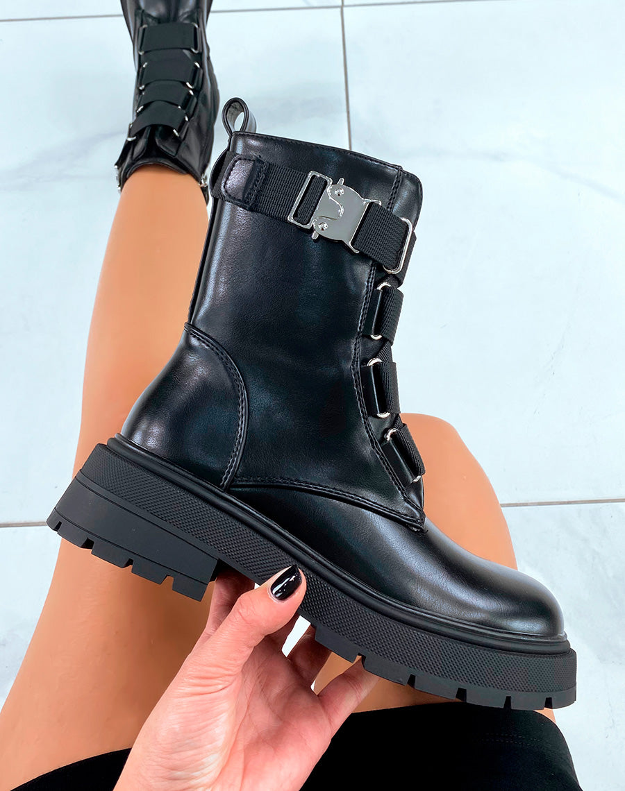 BOTTINES MONTANTES NOIRES ? LACETS ?PAIS ET LANI?RES ARGENT?ES POUR FEMME