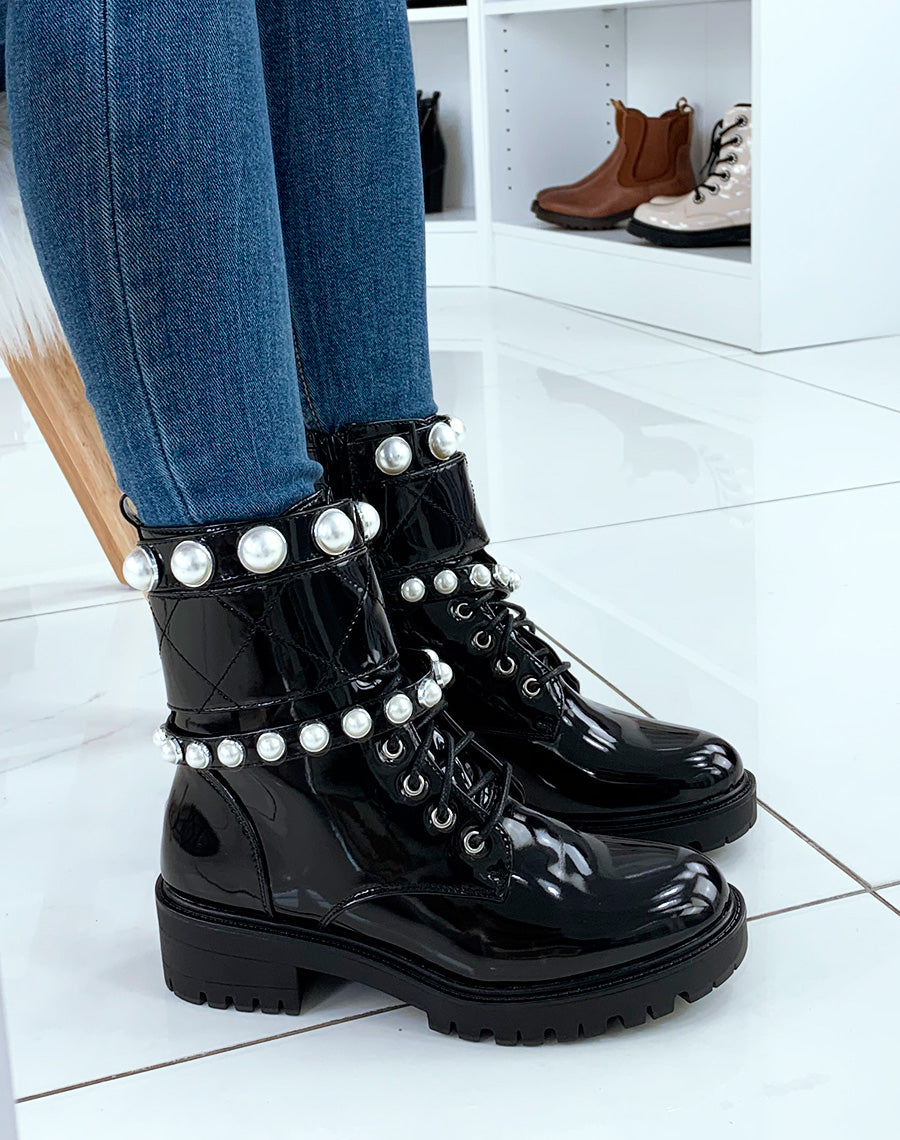 Bottines montantes vernies noires