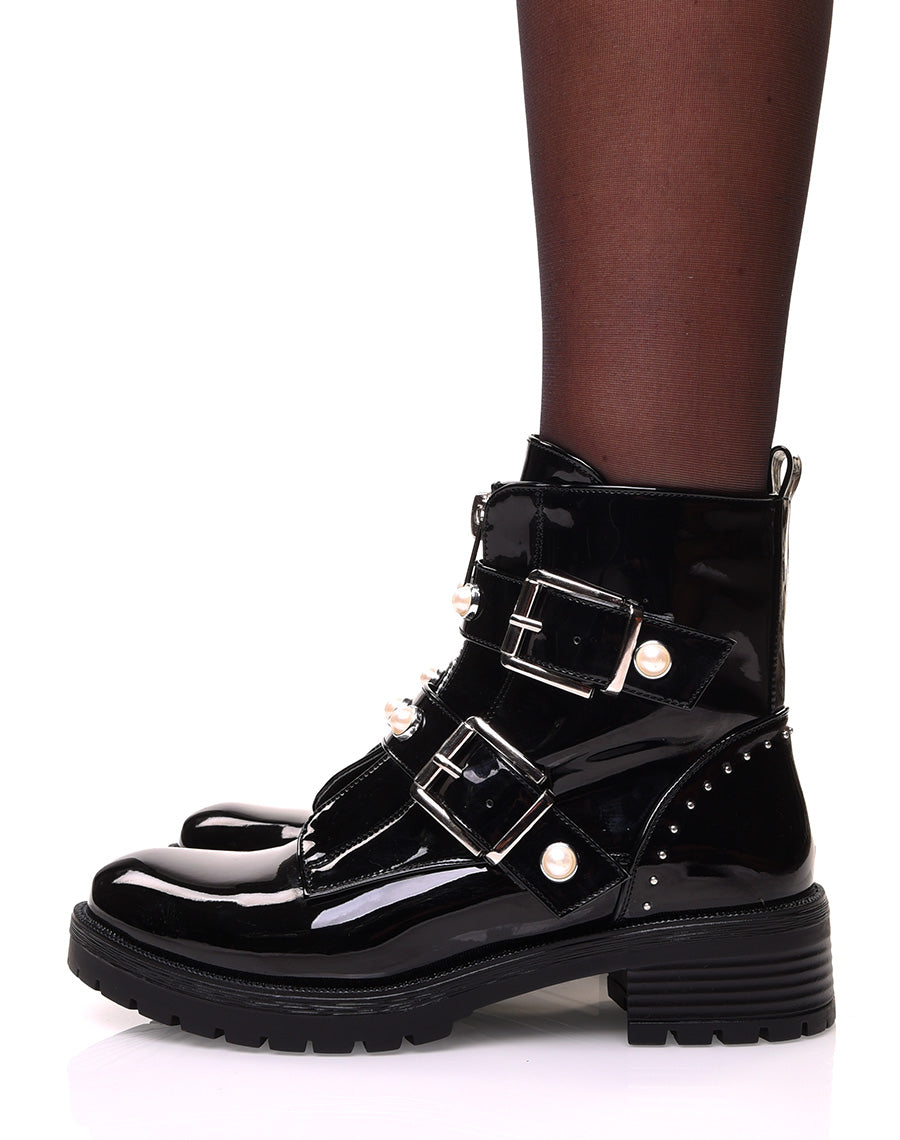 Bottines montantes vernies noires à fermeture éclaire et sangles perlées